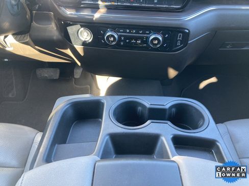 Certified 2024 GMC Sierra 1500 SLT image 29