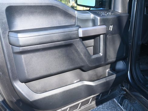 Used 2020 Ford F150 XLT w/ Equipment Group 302A Luxury image 15