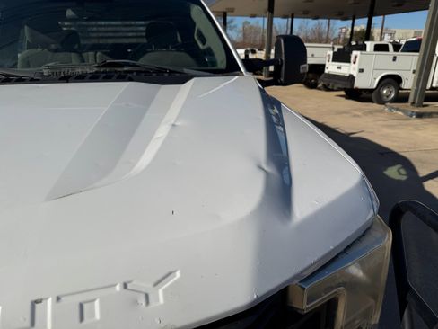 Used 2018 Ford F350 XL w/ Power Equipment Group image 10