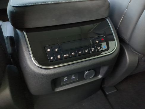 New 2026 INFINITI QX80 Luxe w/ Exterior Package image 15