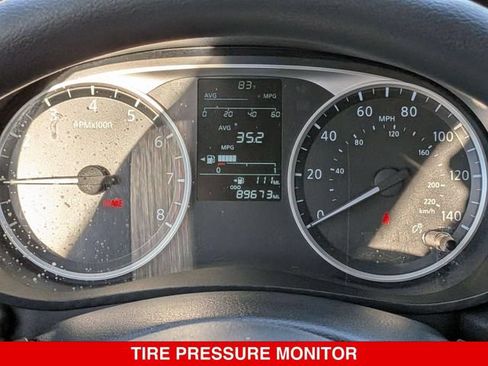 Used 2021 Nissan Versa S FWD image 21