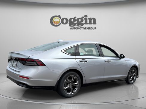 New 2025 Honda Accord EX-L image 8