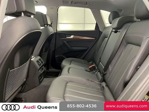 Used 2023 Audi Q5 2.0T Premium Plus w/ Premium Plus Package AWD/4WD image 11