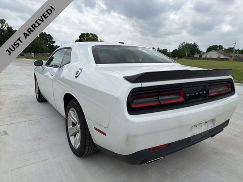 Used 2023 Dodge Challenger SXT RWD image 7