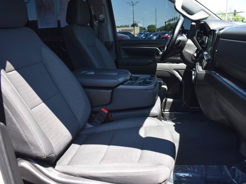 Used 2025 Chevrolet Silverado 2500 LT AWD/4WD image 16