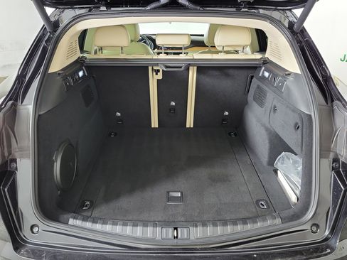 Used 2019 Alfa Romeo Stelvio Ti Lusso w/ Quick Order Package 22X Lusso image 26