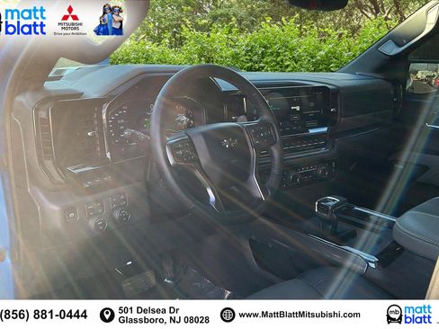 Used 2024 Chevrolet Silverado 1500 ZR2 image 15
