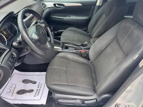 Used 2018 Nissan Sentra S FWD image 5