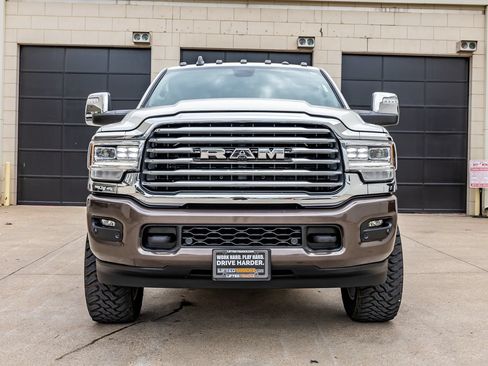 Used 2024 RAM 3500 Limited w/ Towing Technology Group AWD/4WD image 2