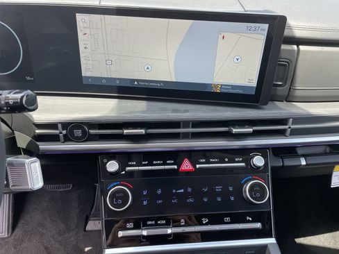 New 2026 Hyundai Santa Fe Limited FWD image 28