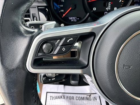 Used 2020 Porsche Macan AWD/4WD image 20