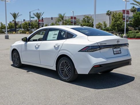New 2026 Nissan Sentra SV w/ SV Convenience Package FWD image 6