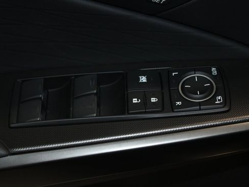 Used 2025 Lexus IS 350 F Sport image 9