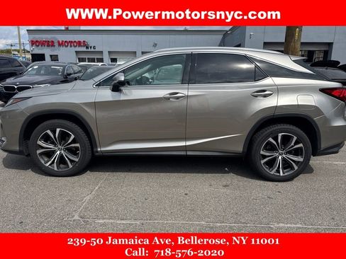 Used 2022 Lexus RX 350 AWD w/ Premium Package image 2
