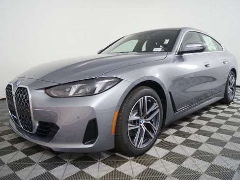 New 2026 BMW 430i w/ Parking Assistance Package RWD image 7