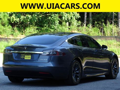 Used 2020 Tesla Model S Long Range Plus AWD/4WD image 9