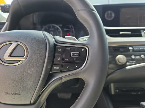 Used 2021 Lexus ES 350 w/ Accessory Package FWD image 21