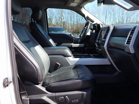 Used 2017 Ford F350 Lariat w/ Lariat Ultimate Package image 57