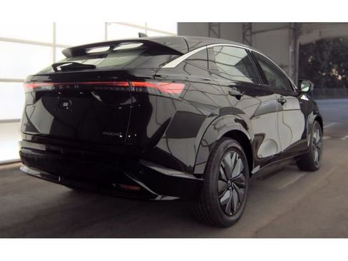 Used 2023 Nissan Ariya FWD image 3