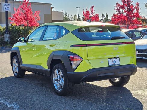 New 2026 Hyundai Kona SE image 5