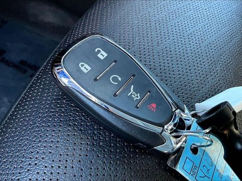 Used 2023 Chevrolet Traverse High Country w/ LPO, Floor Liner Package image 10