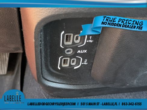 Used 2019 RAM 1500 Laramie AWD/4WD image 31