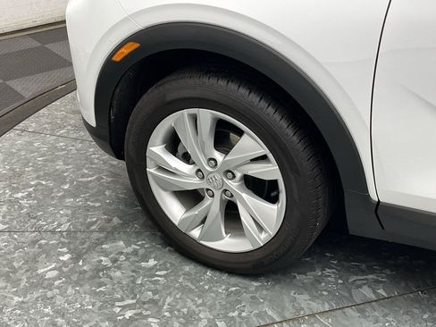 Certified 2024 Buick Encore GX Preferred AWD/4WD image 5