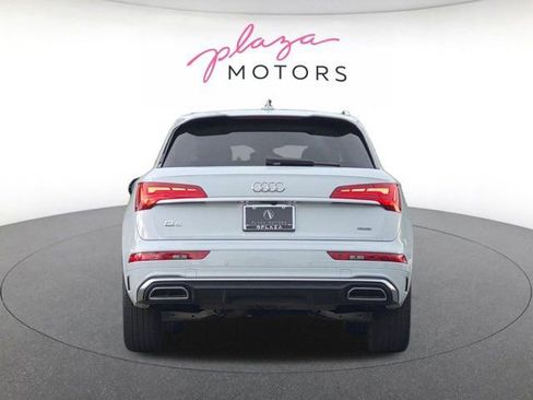 Certified 2023 Audi Q5 2.0T Premium w/ Convenience Package AWD/4WD image 6
