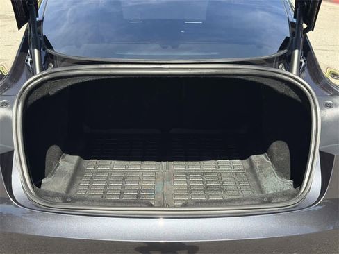 Used 2024 Tesla Model 3 Standard Range image 33