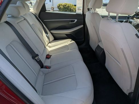 Used 2025 Hyundai Sonata SEL FWD image 29