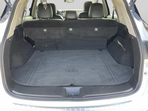 Used 2024 Nissan Murano SV image 18