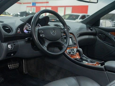 Used 2004 Mercedes-Benz SL 55 AMG image 19
