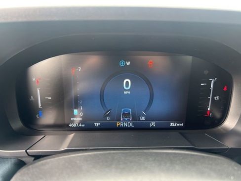 Certified 2025 Ford Maverick XLT w/ XLT Luxury Package image 11