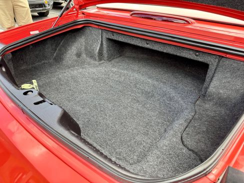 Used 2003 Ford Thunderbird image 53