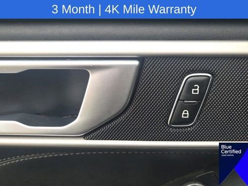 Used 2023 Ford Explorer XLT AWD/4WD image 24