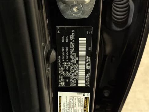 Used 2018 Toyota 4Runner SR5 image 25