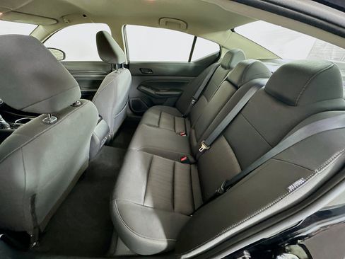 Used 2024 Nissan Altima 2.5 SV image 25