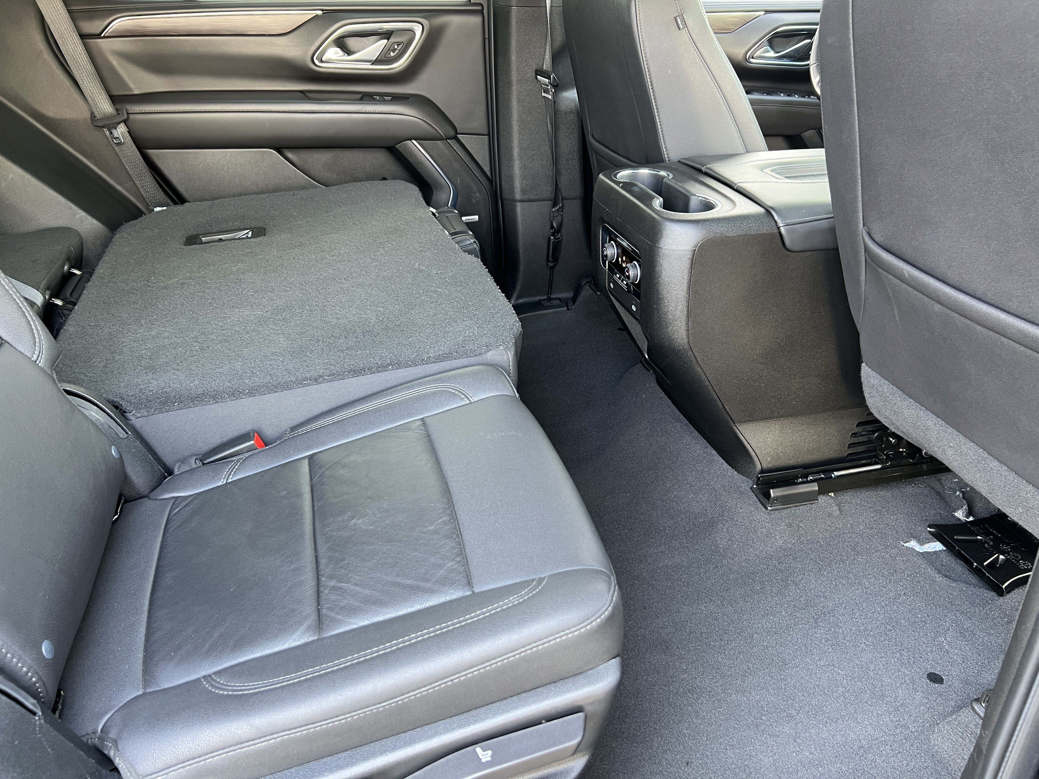 Used 2023 Chevrolet Tahoe LT AWD/4WD image 23