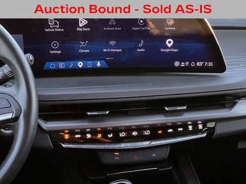 Used 2025 Cadillac XT4 Premium Luxury FWD image 14