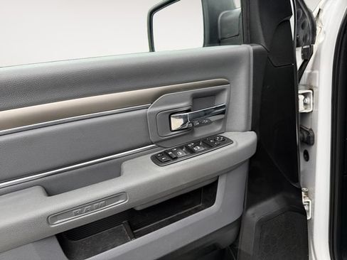 Used 2019 RAM 1500 Warlock AWD/4WD image 10