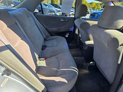 Used 2002 Honda Accord VP image 15