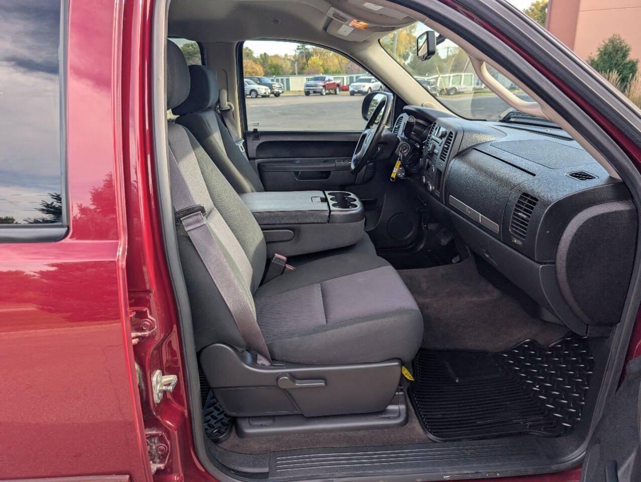 Used 2013 GMC Sierra 1500 SLE w/ Power Tech Package AWD/4WD image 11
