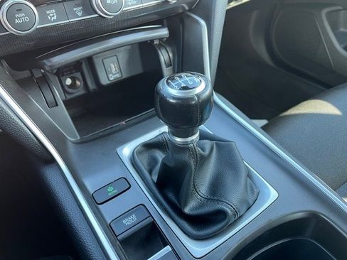 Used 2018 Honda Accord Sport image 9