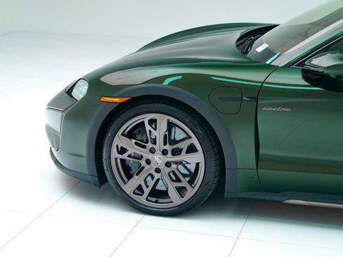 New 2026 Porsche Taycan Turbo Cross Turismo image 11