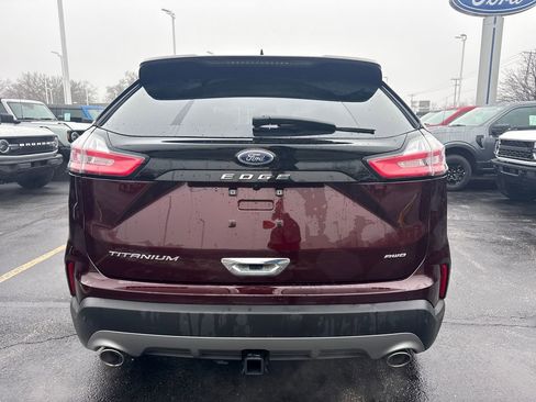 Used 2023 Ford Edge Titanium w/ Class II Trailer Tow Package image 8
