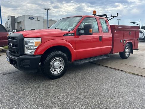 Used 2016 Ford F250 XL w/ Power Equipment Group image 8