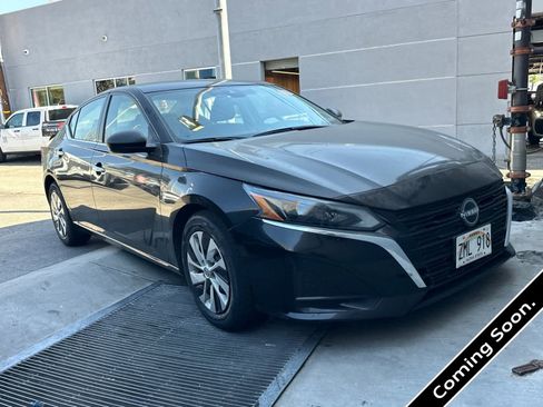 Used 2024 Nissan Altima 2.5 S FWD image 1