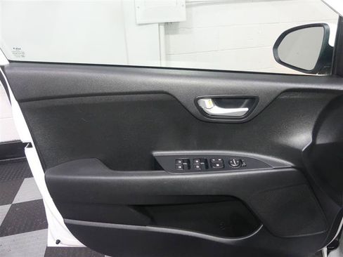 Used 2023 Kia Rio LX FWD image 17