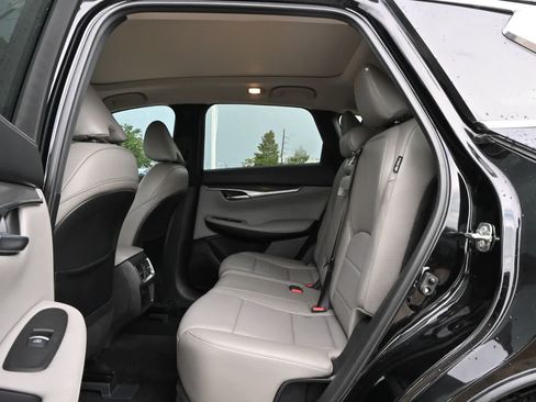Used 2024 INFINITI QX50 Luxe FWD image 18