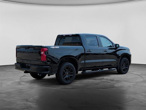 Used 2023 Chevrolet Silverado 1500 RST w/ LPO, Liner Protection Package AWD/4WD image 7